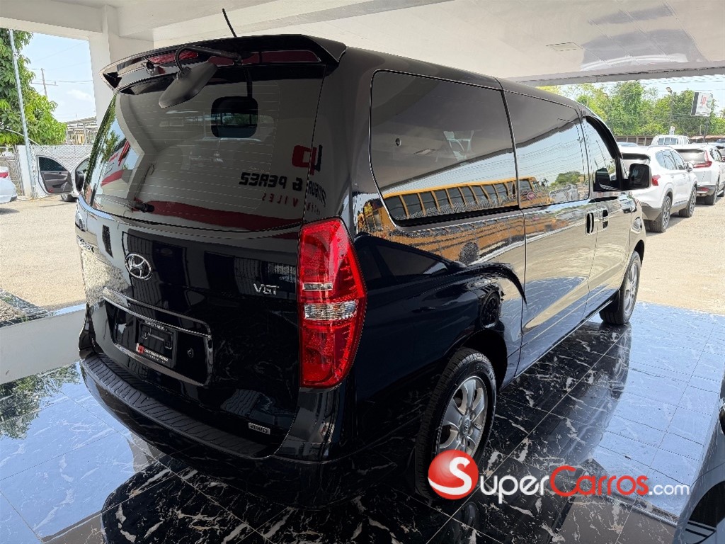 2020 Hyundai Grand Starex — foto 6 / 11