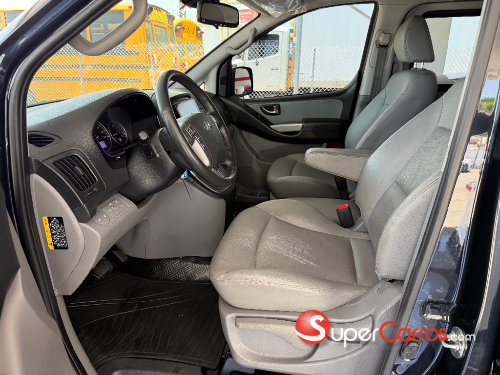 2020 Hyundai Grand Starex — foto 7 / 11