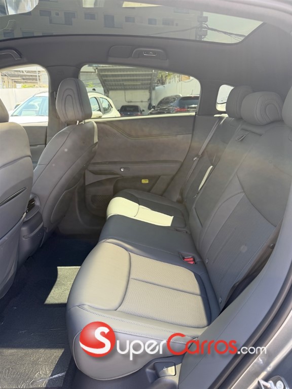 2026 Xpeng G6 Standard Range — foto 6 / 7
