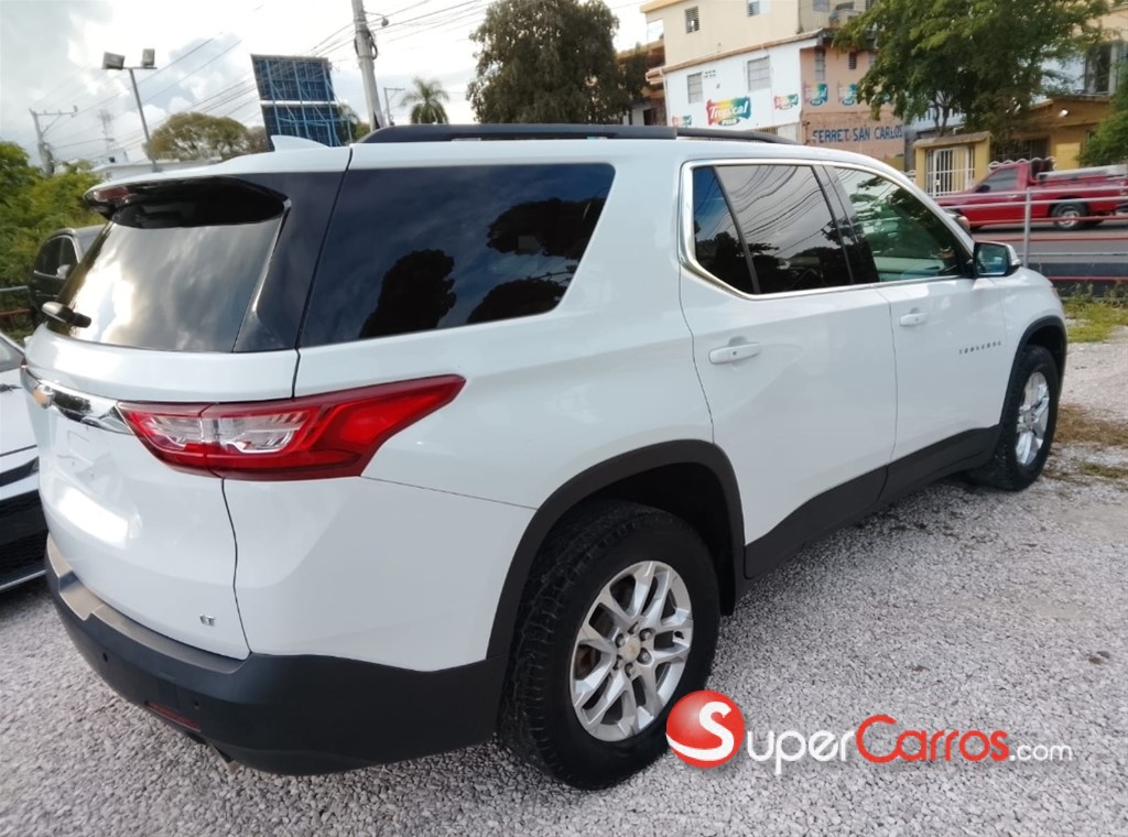 2019 Chevrolet Traverse LT — foto 2 / 8
