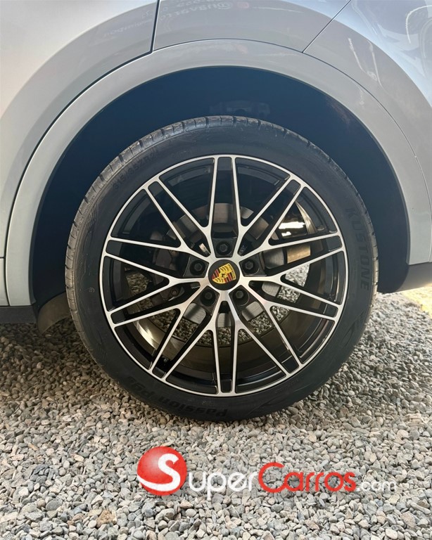 2020 Porsche Cayenne — foto 12 / 12