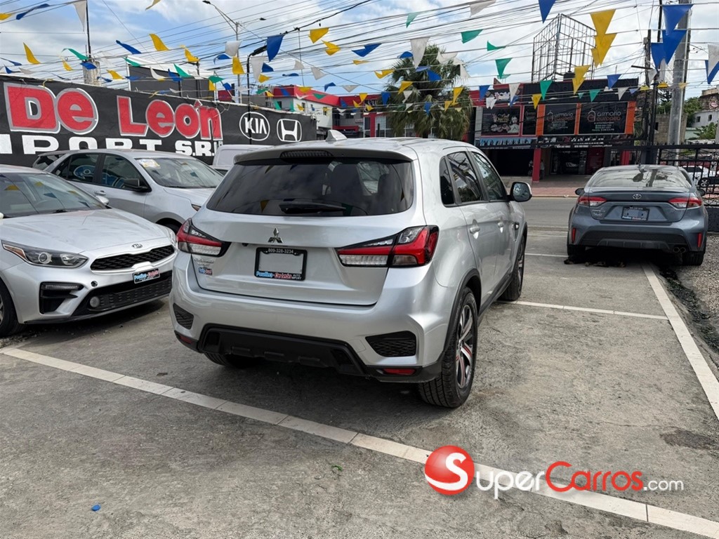 2022 Mitsubishi Motors Outlander Sport — foto 3 / 9