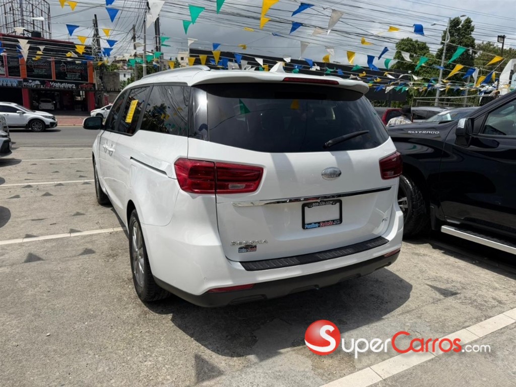 2020 Kia Sedona EX — foto 3 / 11