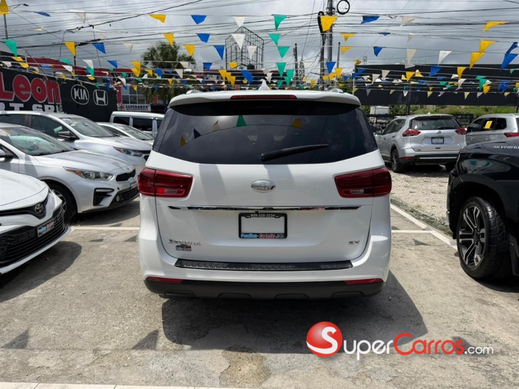 2020 Kia Sedona EX — foto 6 / 11