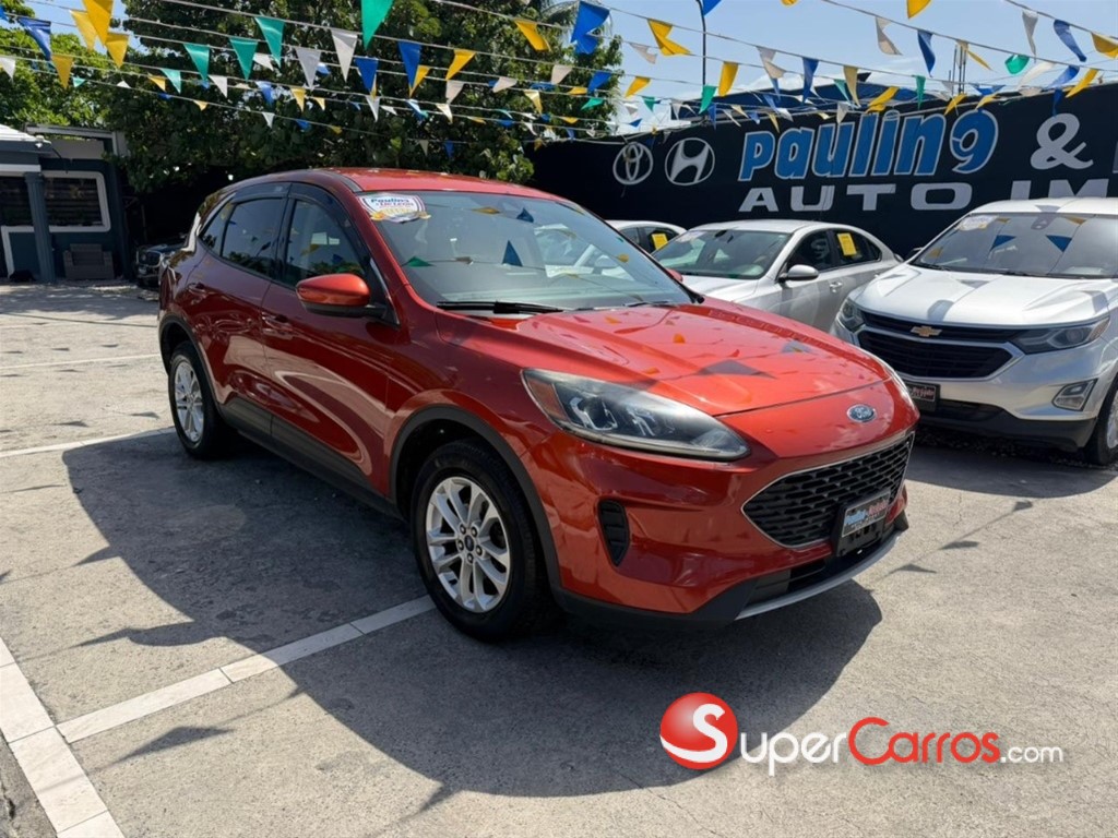 2020 Ford Escape SE — foto 4 / 9