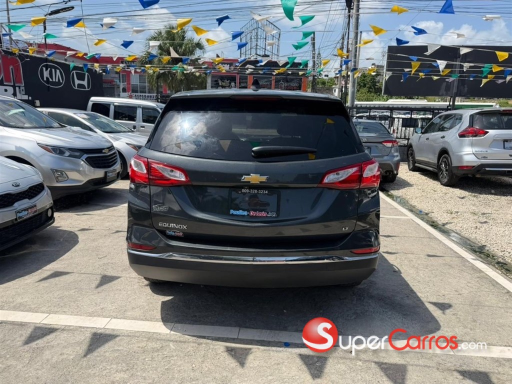2020 Chevrolet Equinox LT — foto 6 / 9