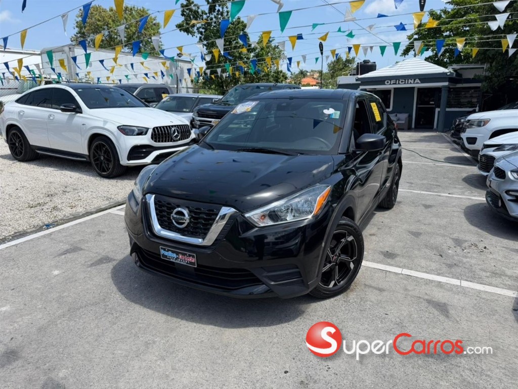 2020 Nissan Kicks