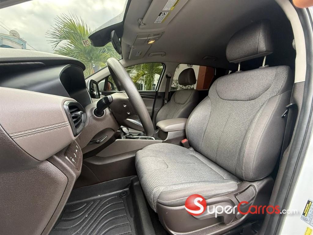 2019 Hyundai Grand Santa Fe — foto 3 / 12