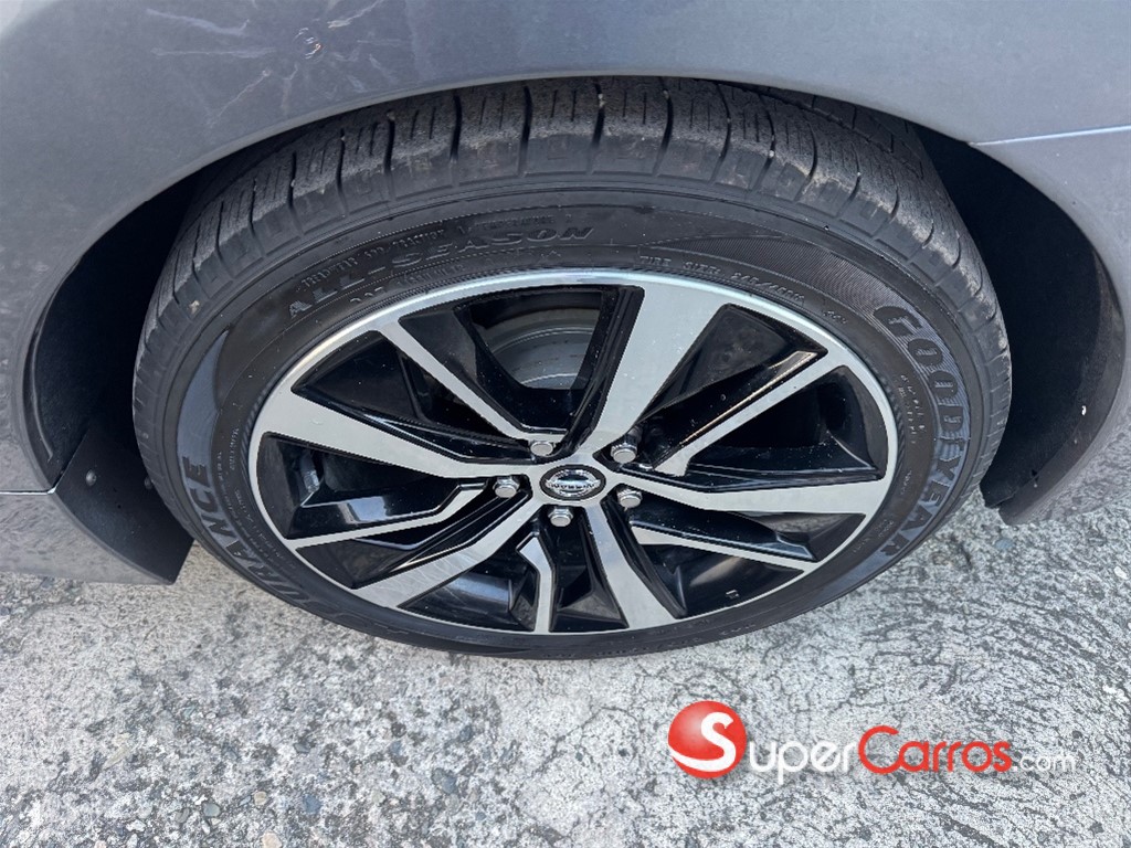 2021 Nissan Maxima — foto 6 / 12