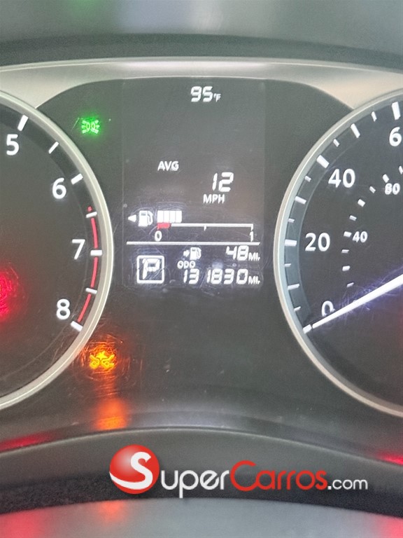 2020 Nissan Kicks SV — foto 2 / 10