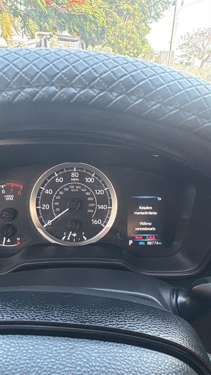 2020 Toyota Corolla LE — foto 6 / 11
