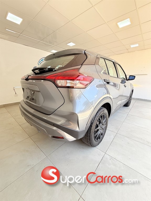 2023 Nissan Kicks SV — foto 5 / 10