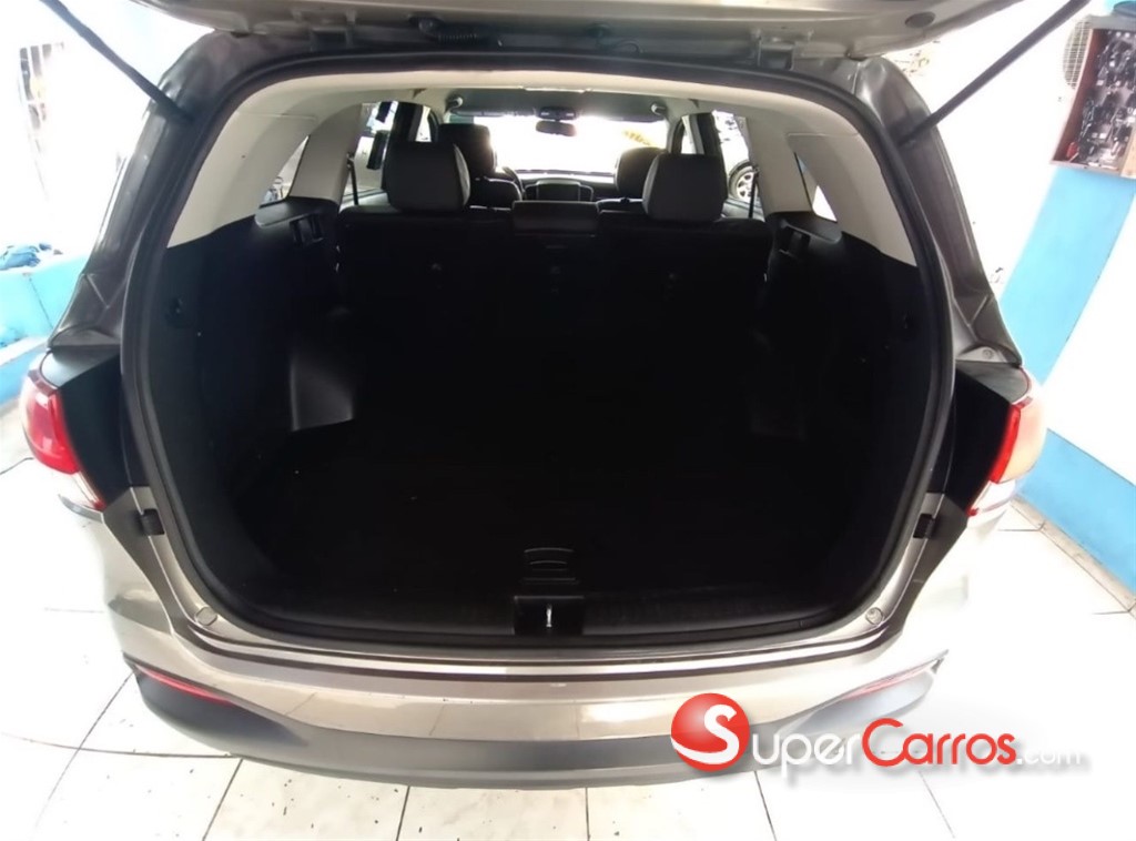2016 Kia Sorento — foto 4 / 12