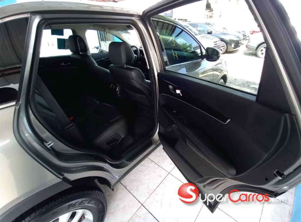 2016 Kia Sorento — foto 11 / 12