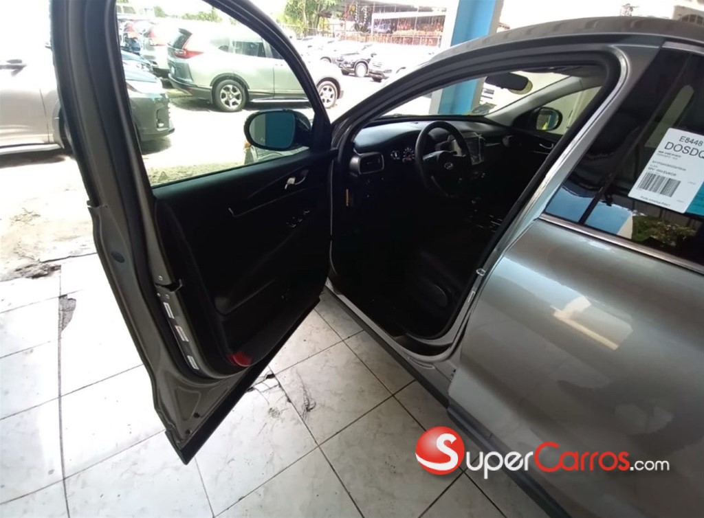 2016 Kia Sorento — foto 12 / 12