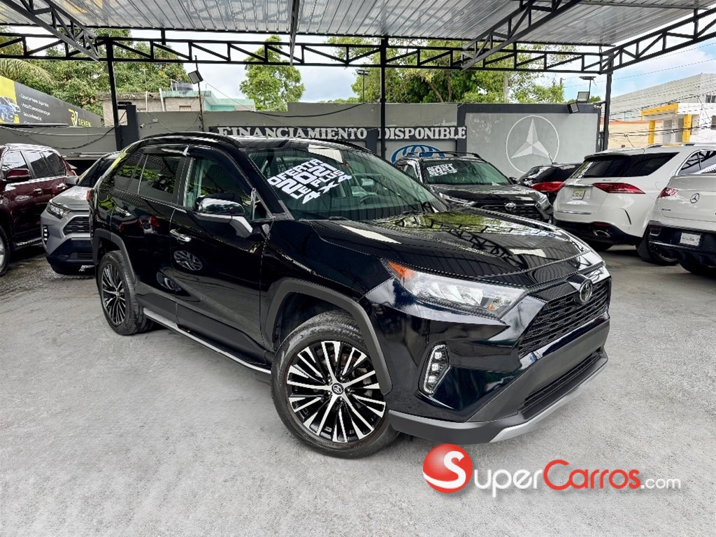 2021 Toyota RAV4 LE PLUS