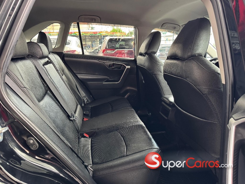 2021 Toyota RAV4 LE PLUS — foto 7 / 11
