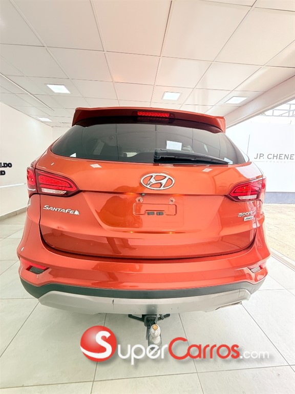 2016 Hyundai Santa Fe — foto 6 / 10