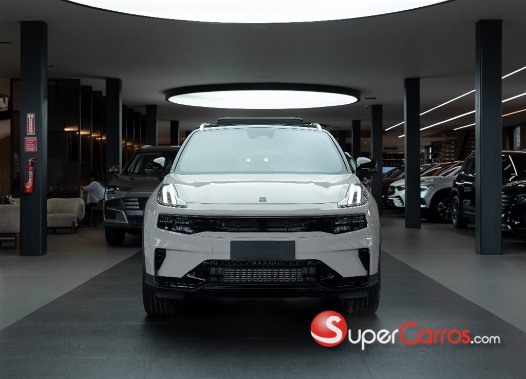 2026 Lynk CO 06 Hyper Halo — foto 7 / 12