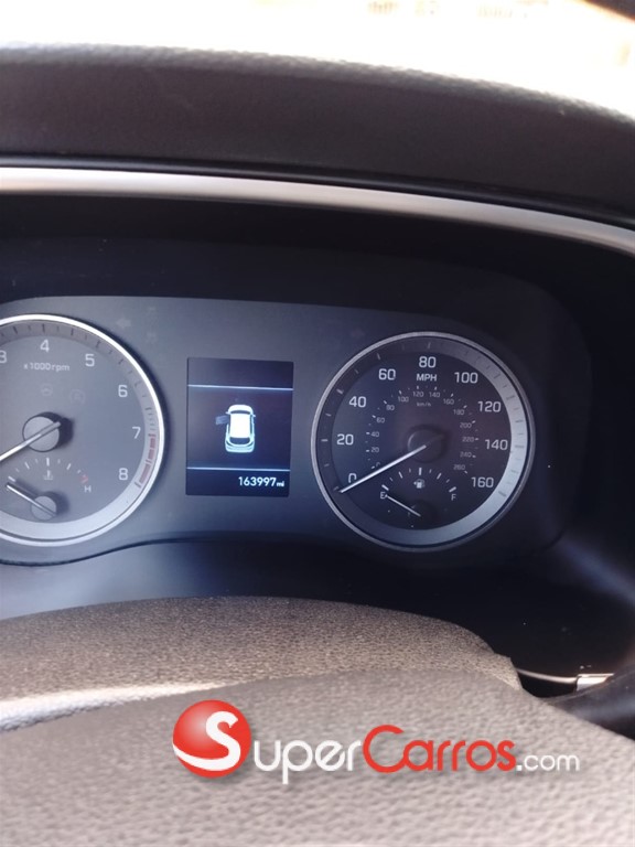 2019 Hyundai Tucson S — foto 6 / 10