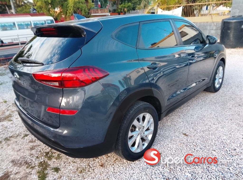 2019 Hyundai Tucson S — foto 8 / 10