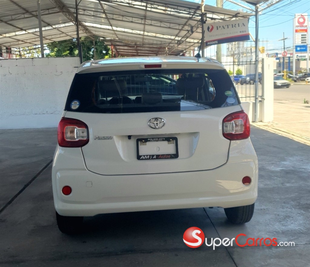 2021 Toyota Passo — foto 10 / 12