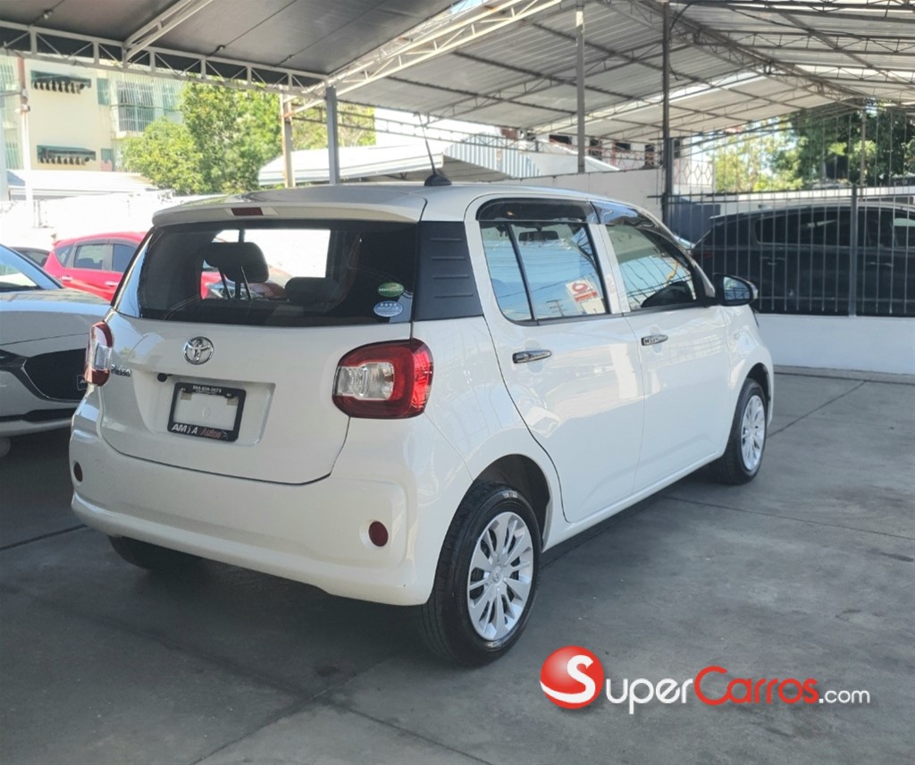 2021 Toyota Passo — foto 11 / 12