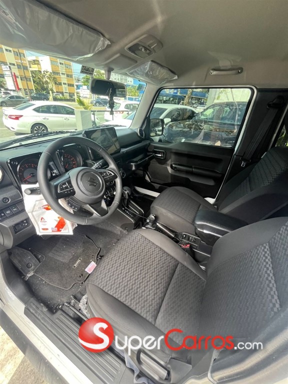 2026 Suzuki Jimny GLX — foto 4 / 11