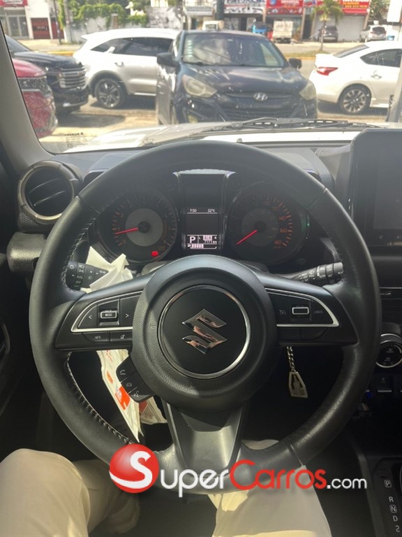 2026 Suzuki Jimny GLX — foto 6 / 11