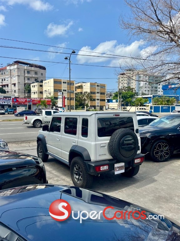 2026 Suzuki Jimny GLX — foto 11 / 11