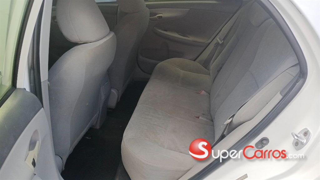 2009 Toyota Corolla LE — foto 3 / 8