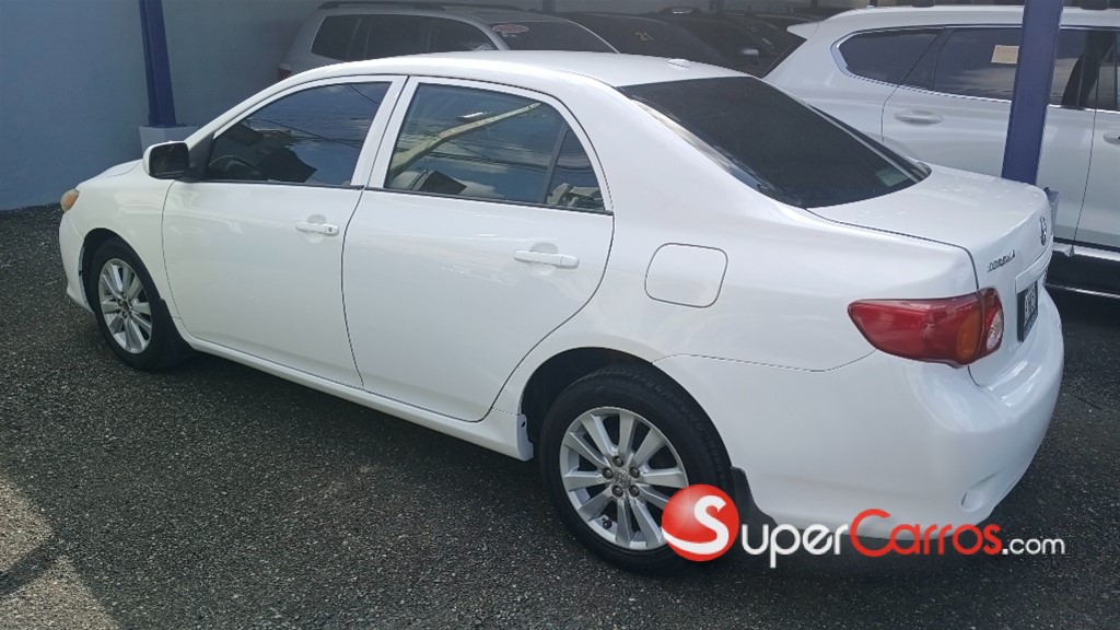 2009 Toyota Corolla LE — foto 4 / 8