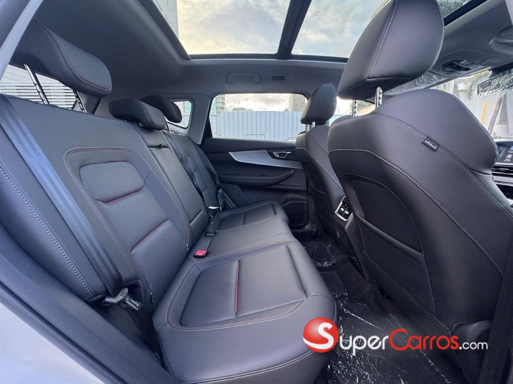 2026 Chery Tiggo 7 Pro Hybrid — foto 10 / 12