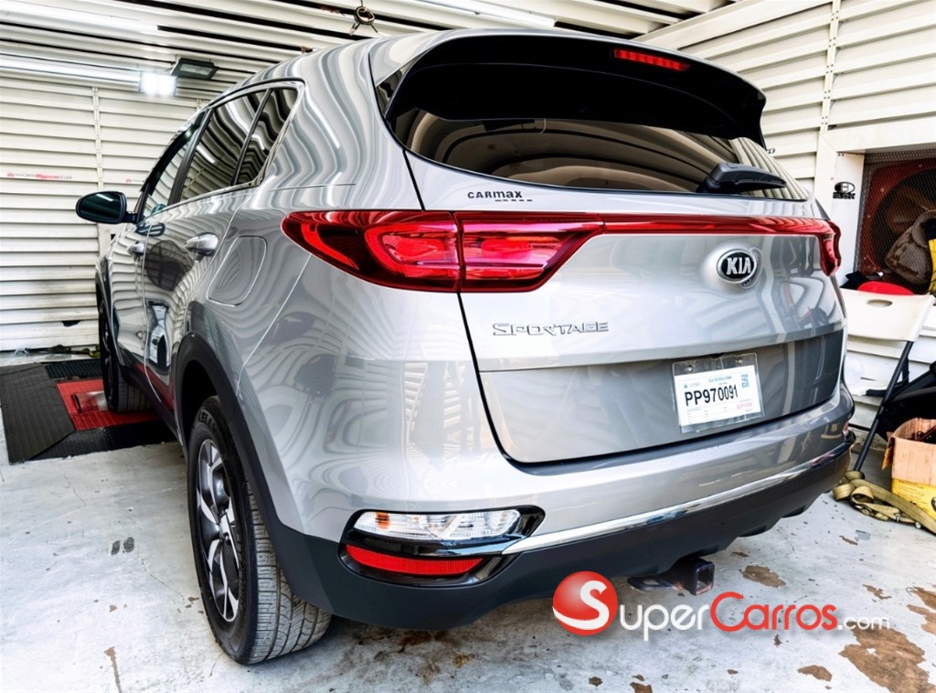 2022 Kia Sportage LX — foto 3 / 9