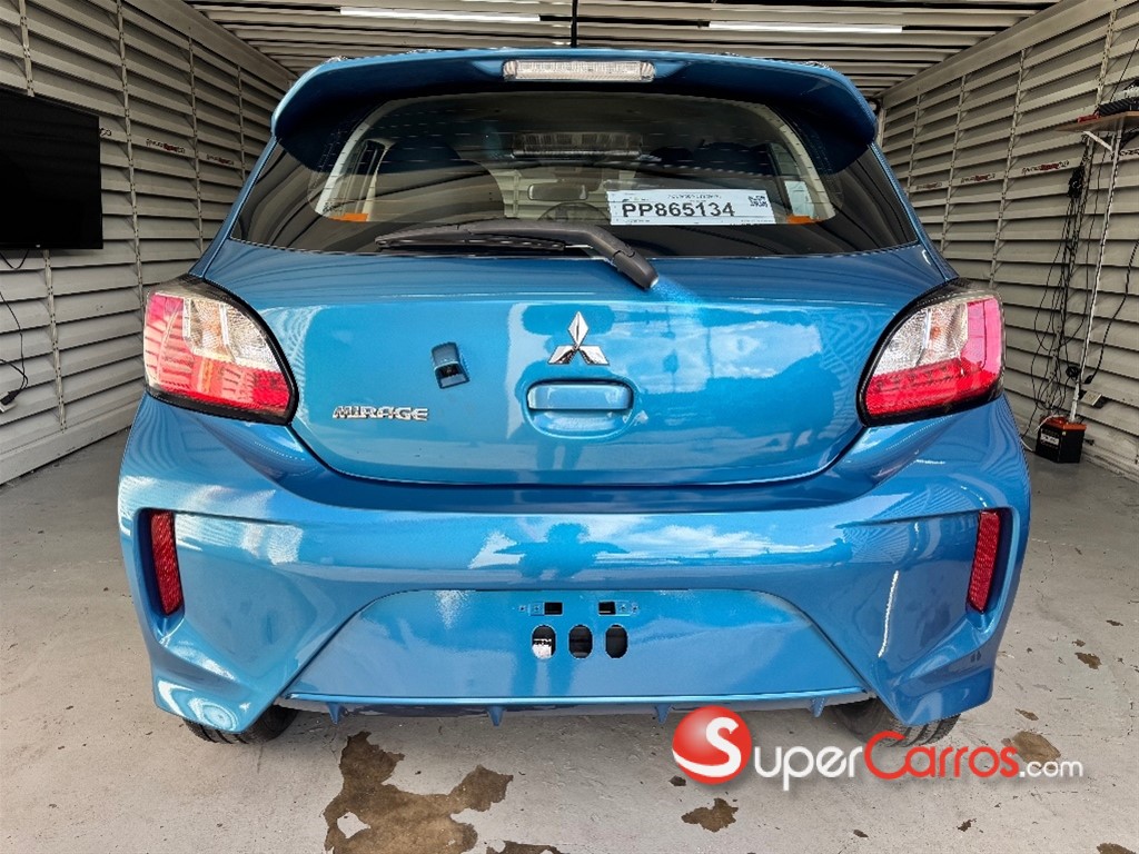 2021 Mitsubishi Motors Mirage ES — foto 5 / 7