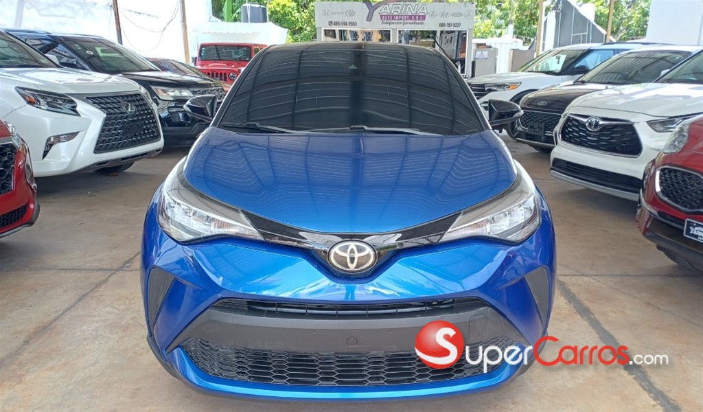 2020 Toyota C-HR LE — foto 2 / 12