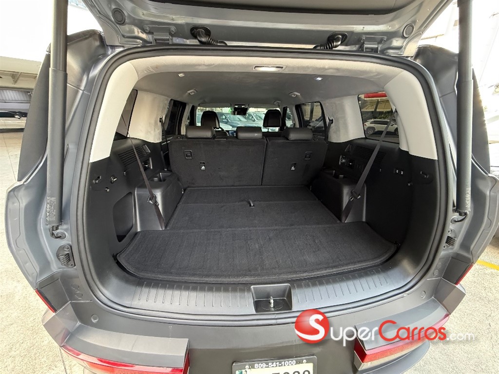 2024 Hyundai Santa Fe Limited — foto 8 / 9