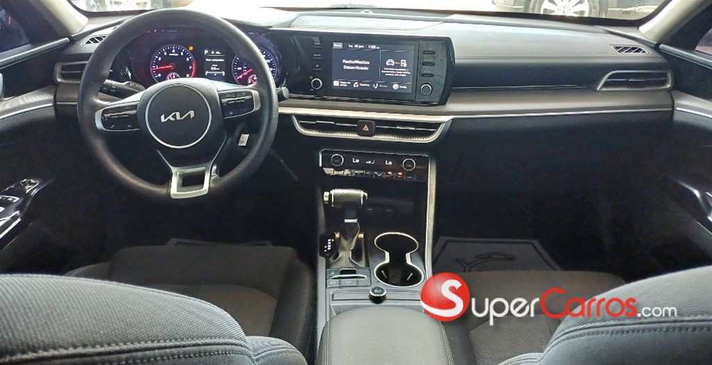 2022 Kia K-5 — foto 8 / 12