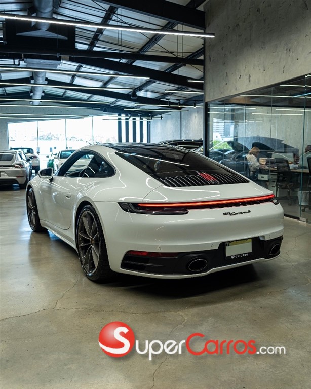 2022 Porsche 911 Carrera S — foto 5 / 12