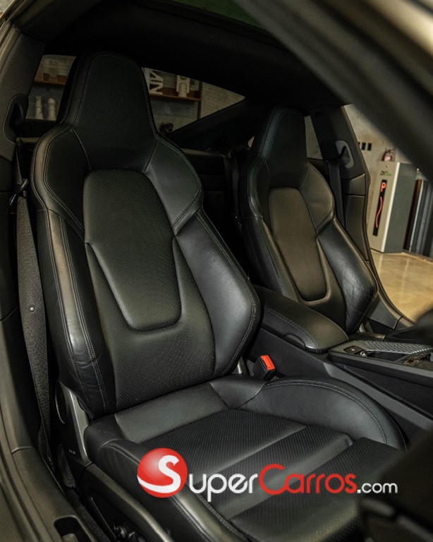 2022 Porsche 911 Carrera S — foto 10 / 12