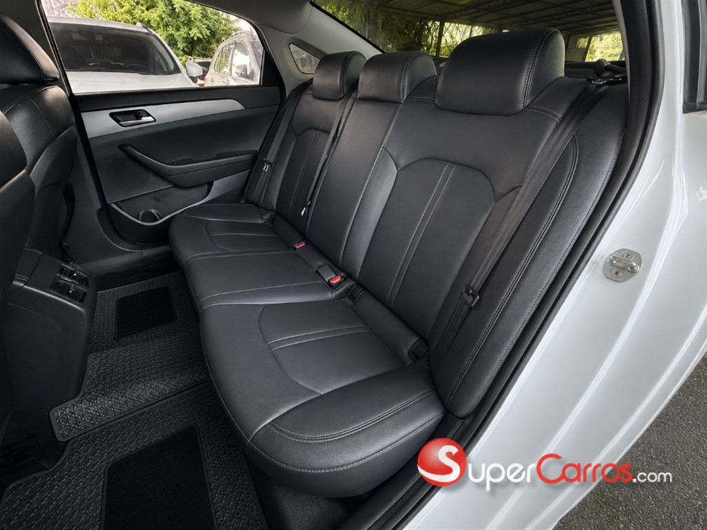 2021 Hyundai Sonata LF — foto 3 / 9