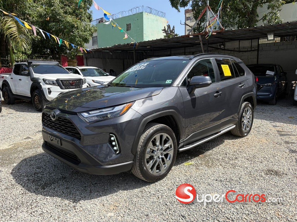 2025 Toyota RAV4 XLE Premium — foto 3 / 10