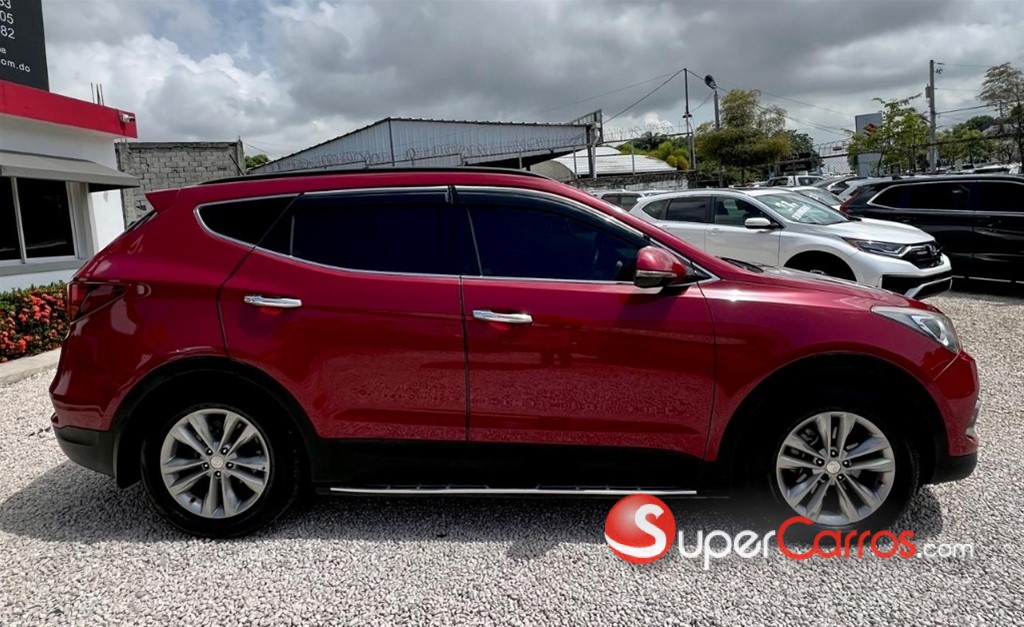 2017 Hyundai Santa Fe SE — foto 4 / 12