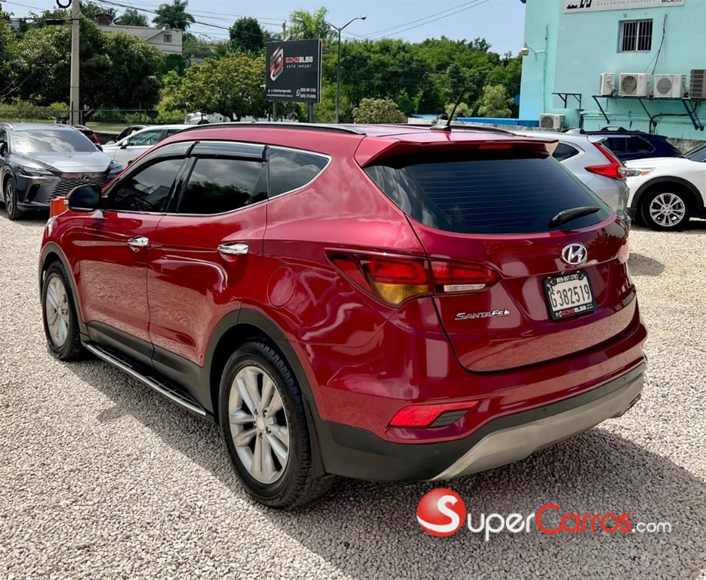 2017 Hyundai Santa Fe SE — foto 7 / 12