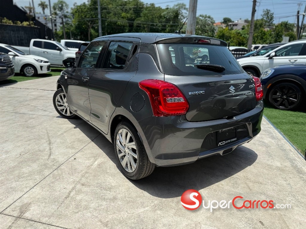 2024 Suzuki Swift GLI — foto 2 / 12