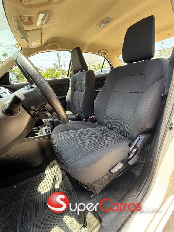 2024 Suzuki Dzire GLX — foto 8 / 12