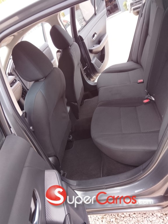 2022 Nissan Sentra SV — foto 8 / 12