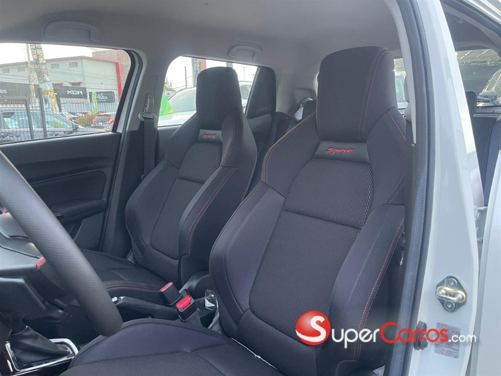 2026 Suzuki Swift Sport — foto 7 / 12