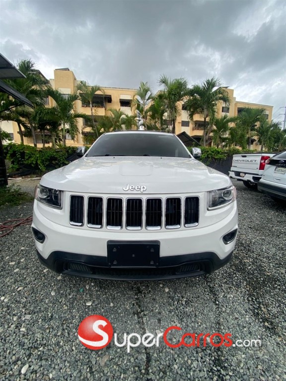 2015 Jeep Grand Cherokee Laredo 4x4 — foto 4 / 12