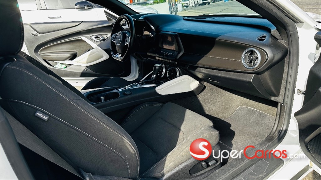 2020 Chevrolet Camaro — foto 7 / 9